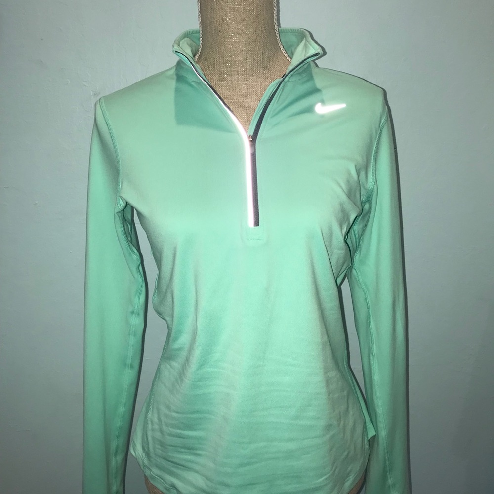 nike quarter zip